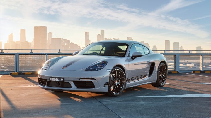 porsche 718 cayman 3840x2160 17207